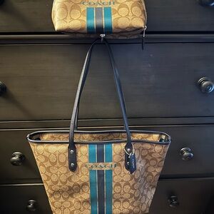 Coach Tan and Blue Signature Tote Bag